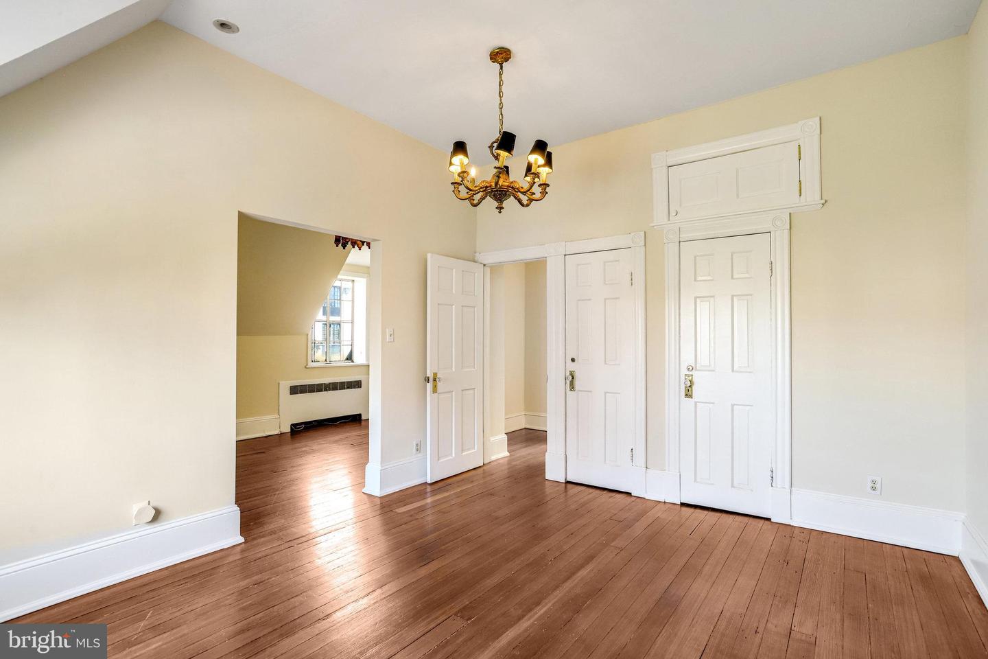 1633 16TH ST NW, WASHINGTON, District Of Columbia 20009, 12 Bedrooms Bedrooms, ,10 BathroomsBathrooms,Residential,For sale,1633 16TH ST NW,DCDC2222596 MLS # DCDC2222596