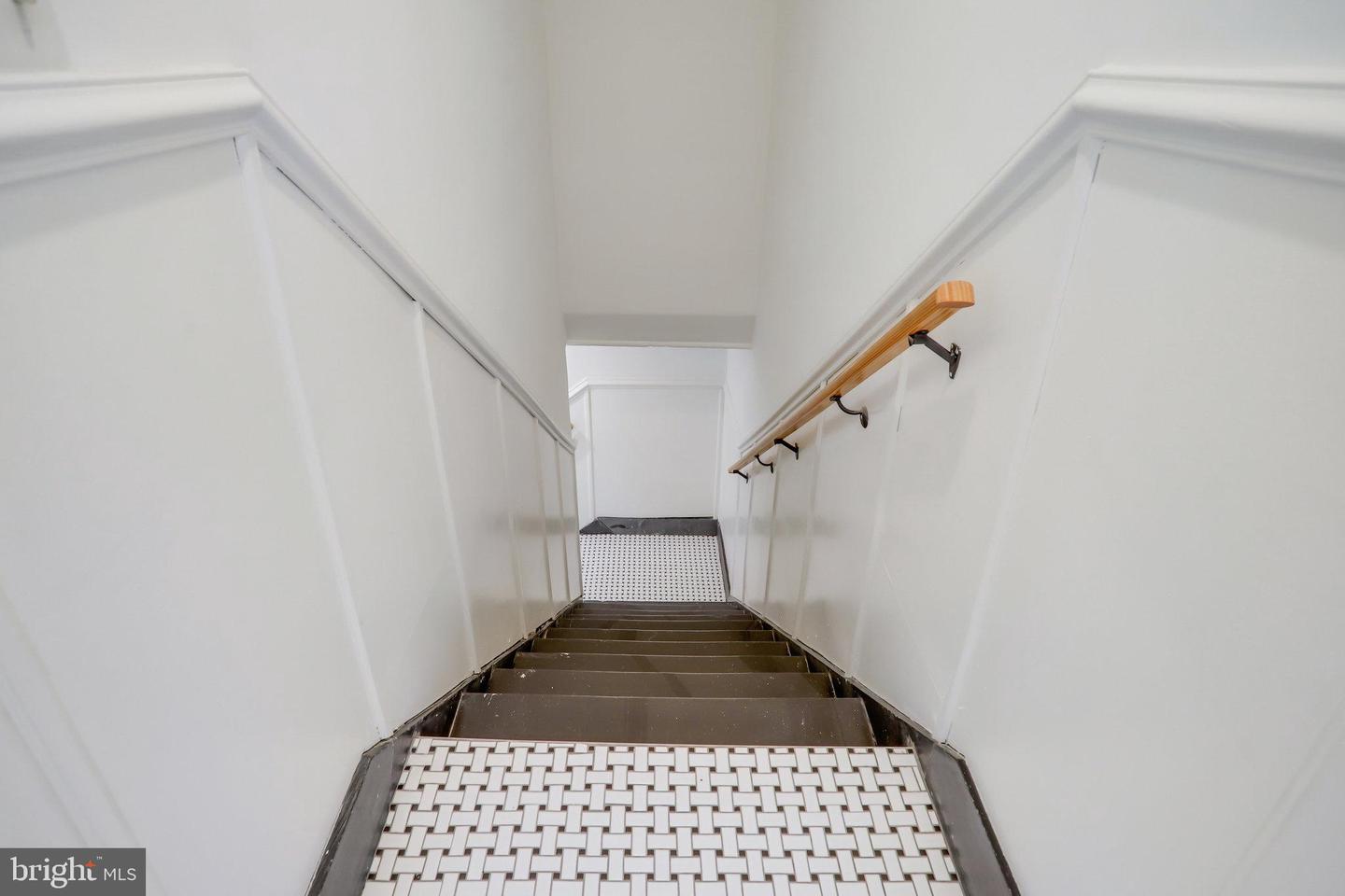 1633 16TH ST NW, WASHINGTON, District Of Columbia 20009, 12 Bedrooms Bedrooms, ,10 BathroomsBathrooms,Residential,For sale,1633 16TH ST NW,DCDC2222596 MLS # DCDC2222596