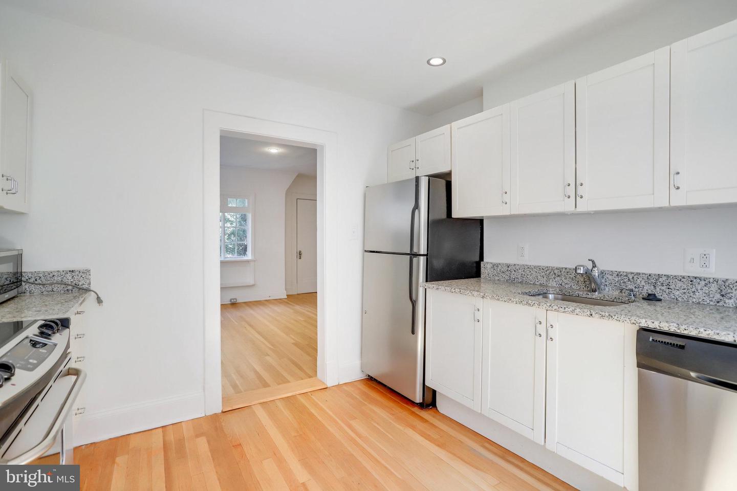 1633 16TH ST NW, WASHINGTON, District Of Columbia 20009, 12 Bedrooms Bedrooms, ,10 BathroomsBathrooms,Residential,For sale,1633 16TH ST NW,DCDC2222596 MLS # DCDC2222596
