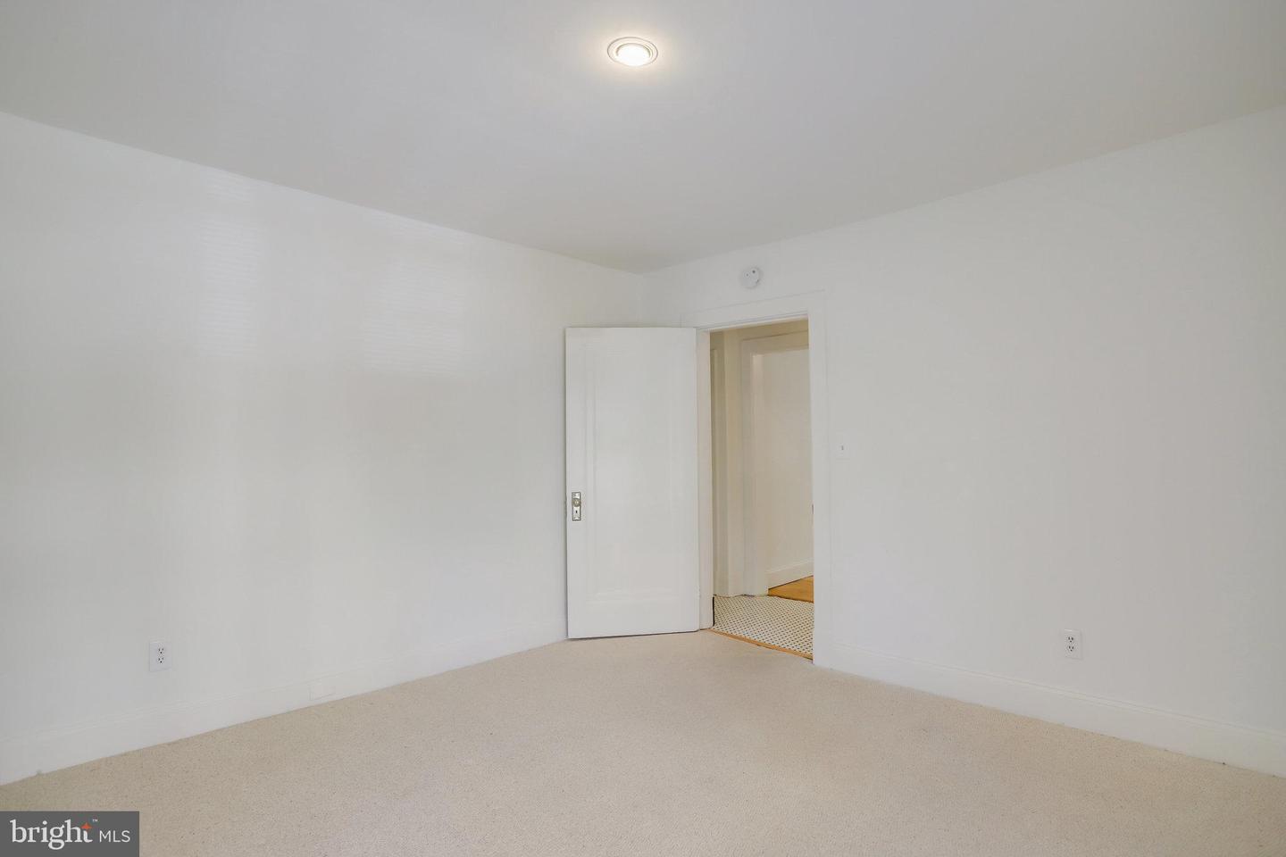 1633 16TH ST NW, WASHINGTON, District Of Columbia 20009, 12 Bedrooms Bedrooms, ,10 BathroomsBathrooms,Residential,For sale,1633 16TH ST NW,DCDC2222596 MLS # DCDC2222596