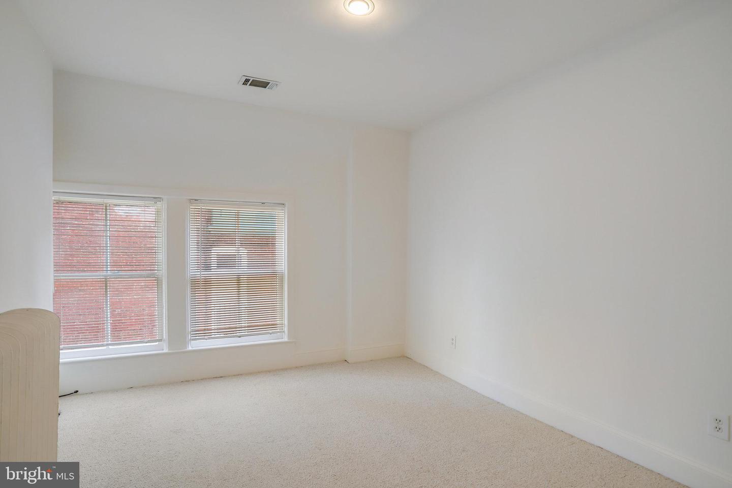 1633 16TH ST NW, WASHINGTON, District Of Columbia 20009, 12 Bedrooms Bedrooms, ,10 BathroomsBathrooms,Residential,For sale,1633 16TH ST NW,DCDC2222596 MLS # DCDC2222596