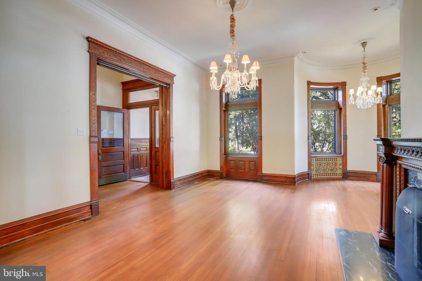 1633 16TH ST NW, WASHINGTON, District Of Columbia 20009, 12 Bedrooms Bedrooms, ,10 BathroomsBathrooms,Residential,For sale,1633 16TH ST NW,DCDC2222596 MLS # DCDC2222596