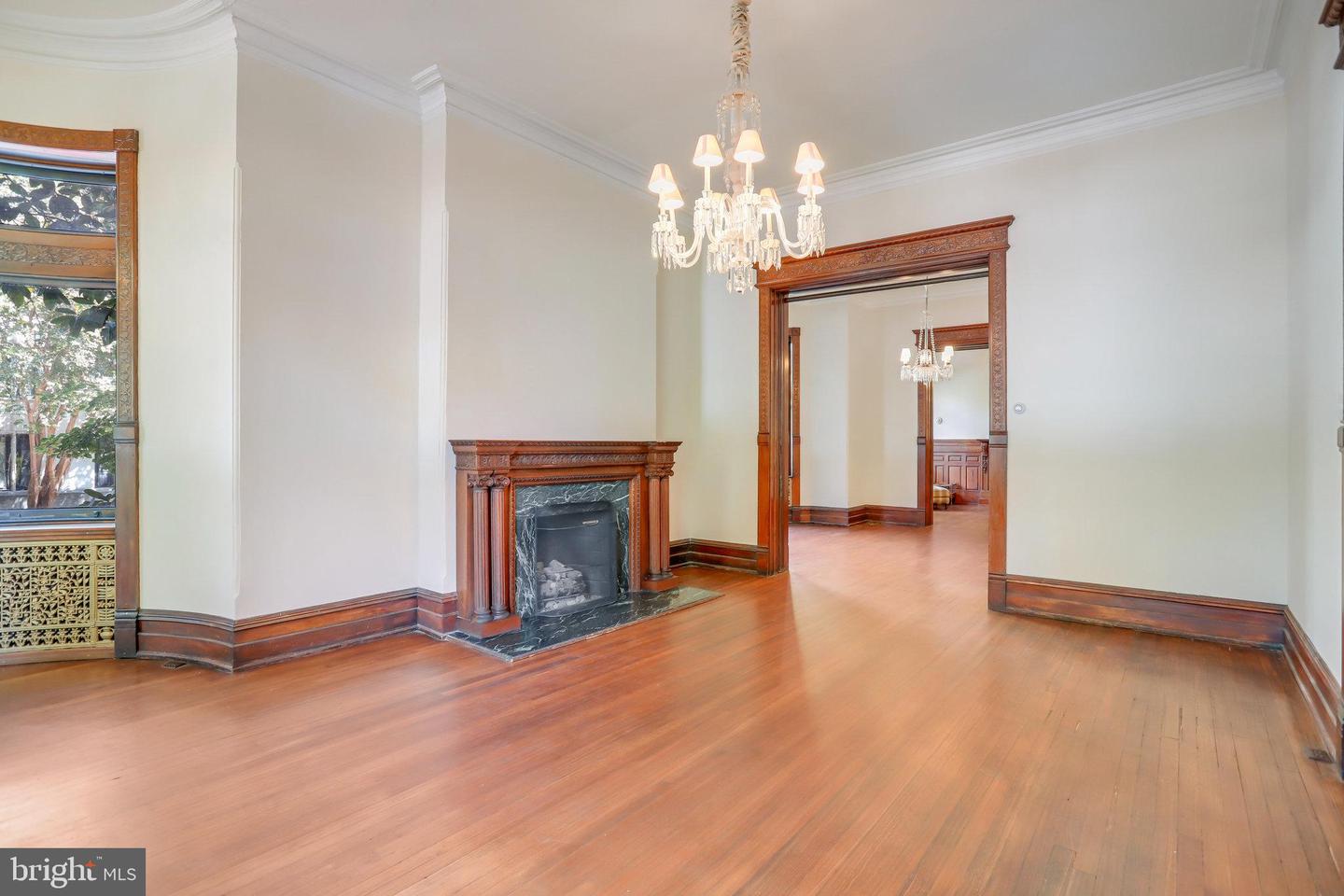 1633 16TH ST NW, WASHINGTON, District Of Columbia 20009, 12 Bedrooms Bedrooms, ,10 BathroomsBathrooms,Residential,For sale,1633 16TH ST NW,DCDC2222596 MLS # DCDC2222596