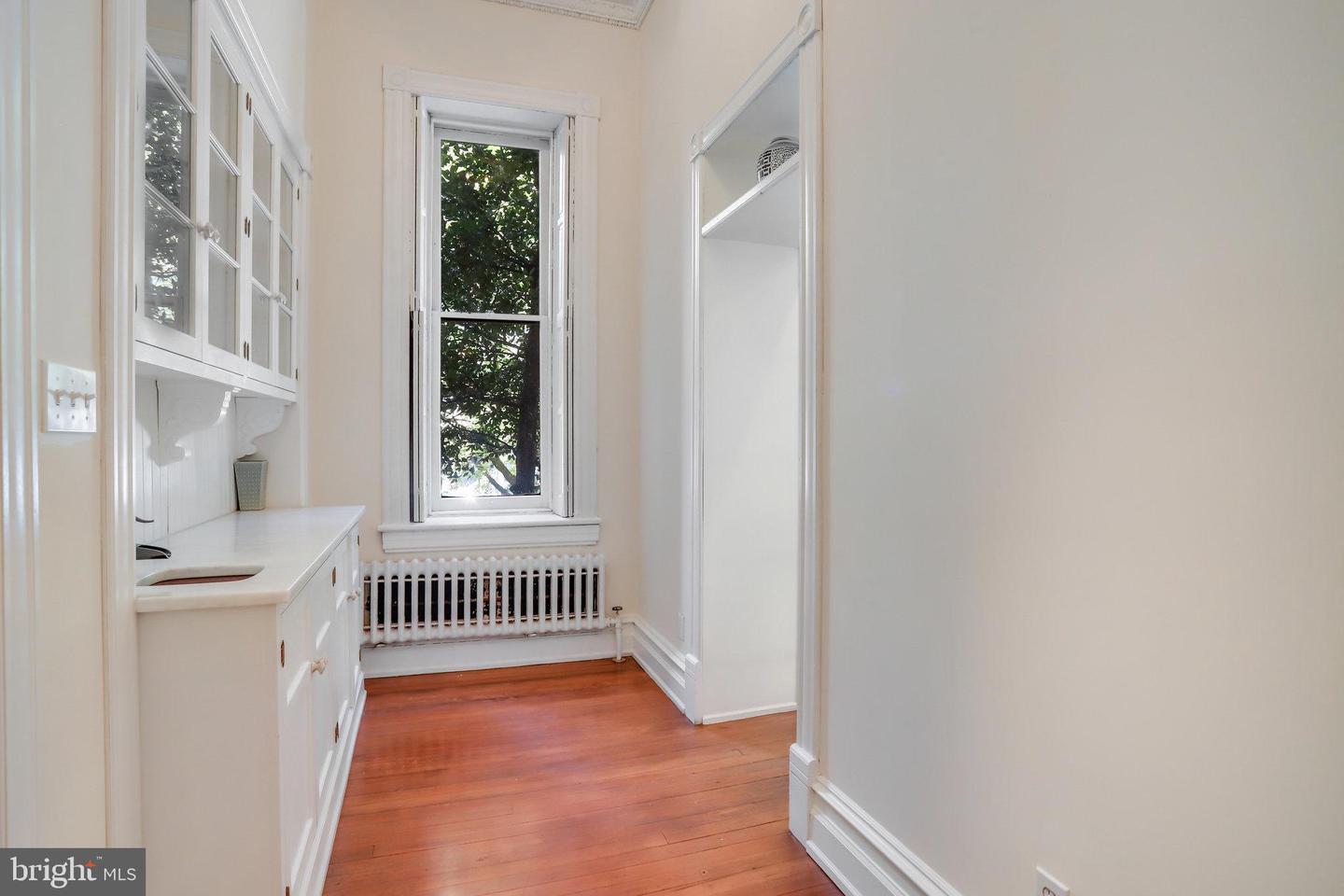1633 16TH ST NW, WASHINGTON, District Of Columbia 20009, 12 Bedrooms Bedrooms, ,10 BathroomsBathrooms,Residential,For sale,1633 16TH ST NW,DCDC2222596 MLS # DCDC2222596