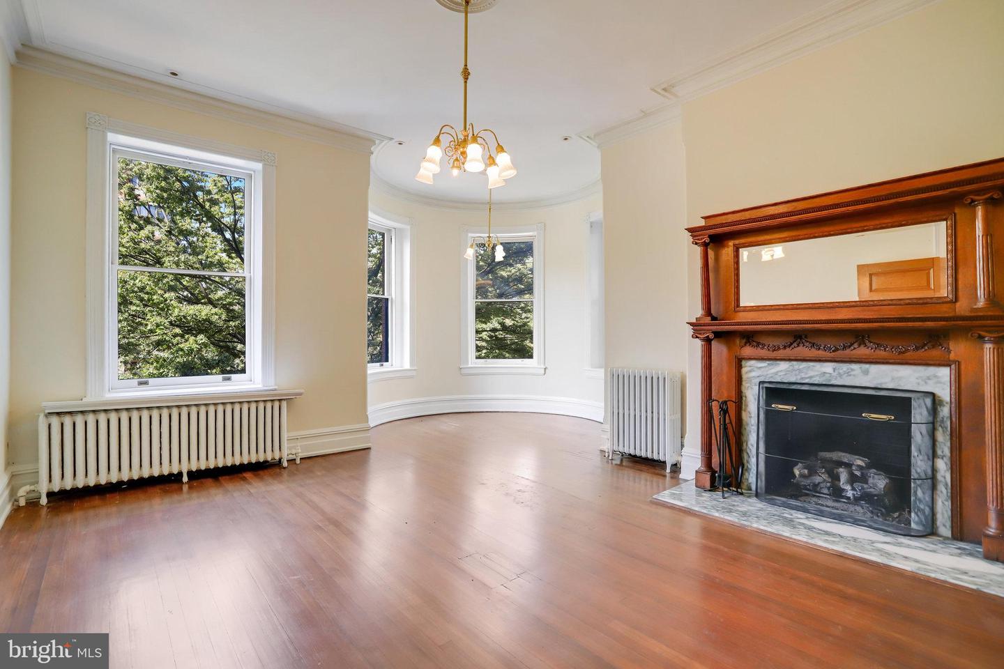 1633 16TH ST NW, WASHINGTON, District Of Columbia 20009, 12 Bedrooms Bedrooms, ,10 BathroomsBathrooms,Residential,For sale,1633 16TH ST NW,DCDC2222596 MLS # DCDC2222596