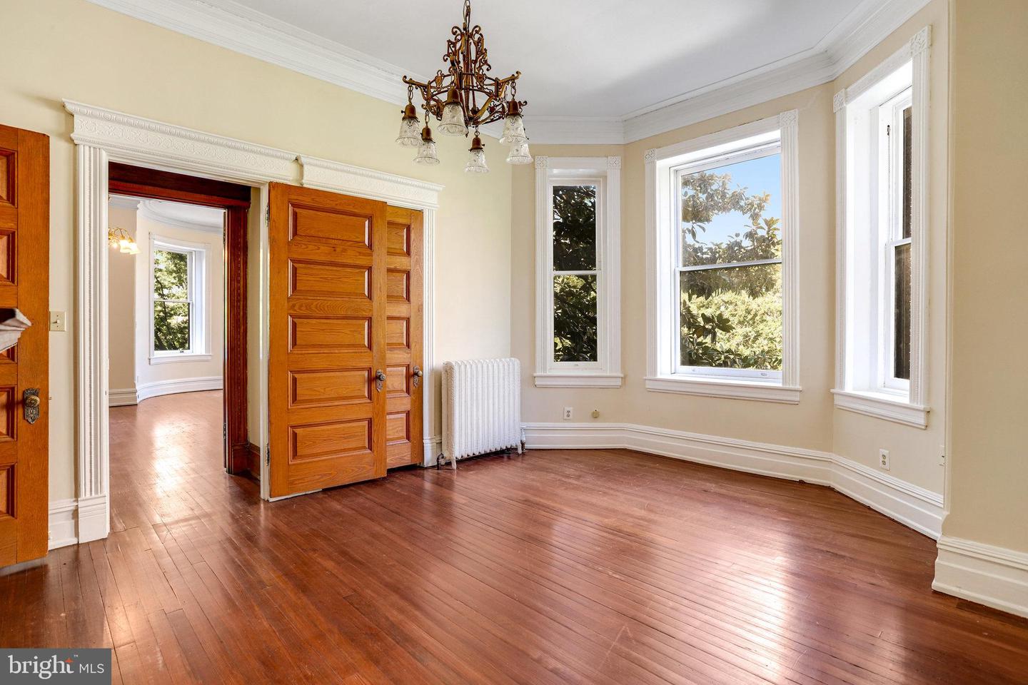 1633 16TH ST NW, WASHINGTON, District Of Columbia 20009, 12 Bedrooms Bedrooms, ,10 BathroomsBathrooms,Residential,For sale,1633 16TH ST NW,DCDC2222596 MLS # DCDC2222596