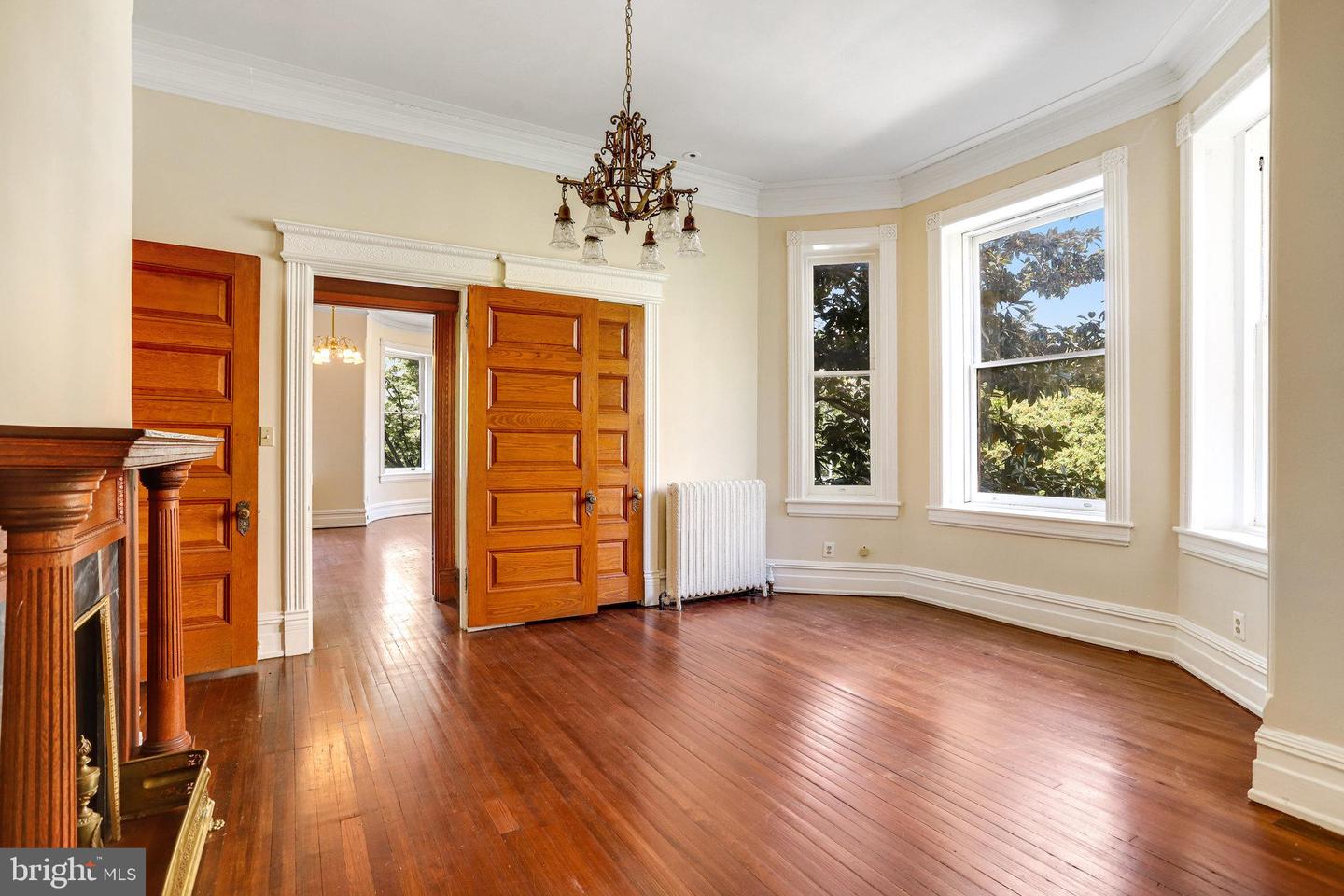 1633 16TH ST NW, WASHINGTON, District Of Columbia 20009, 12 Bedrooms Bedrooms, ,10 BathroomsBathrooms,Residential,For sale,1633 16TH ST NW,DCDC2222596 MLS # DCDC2222596