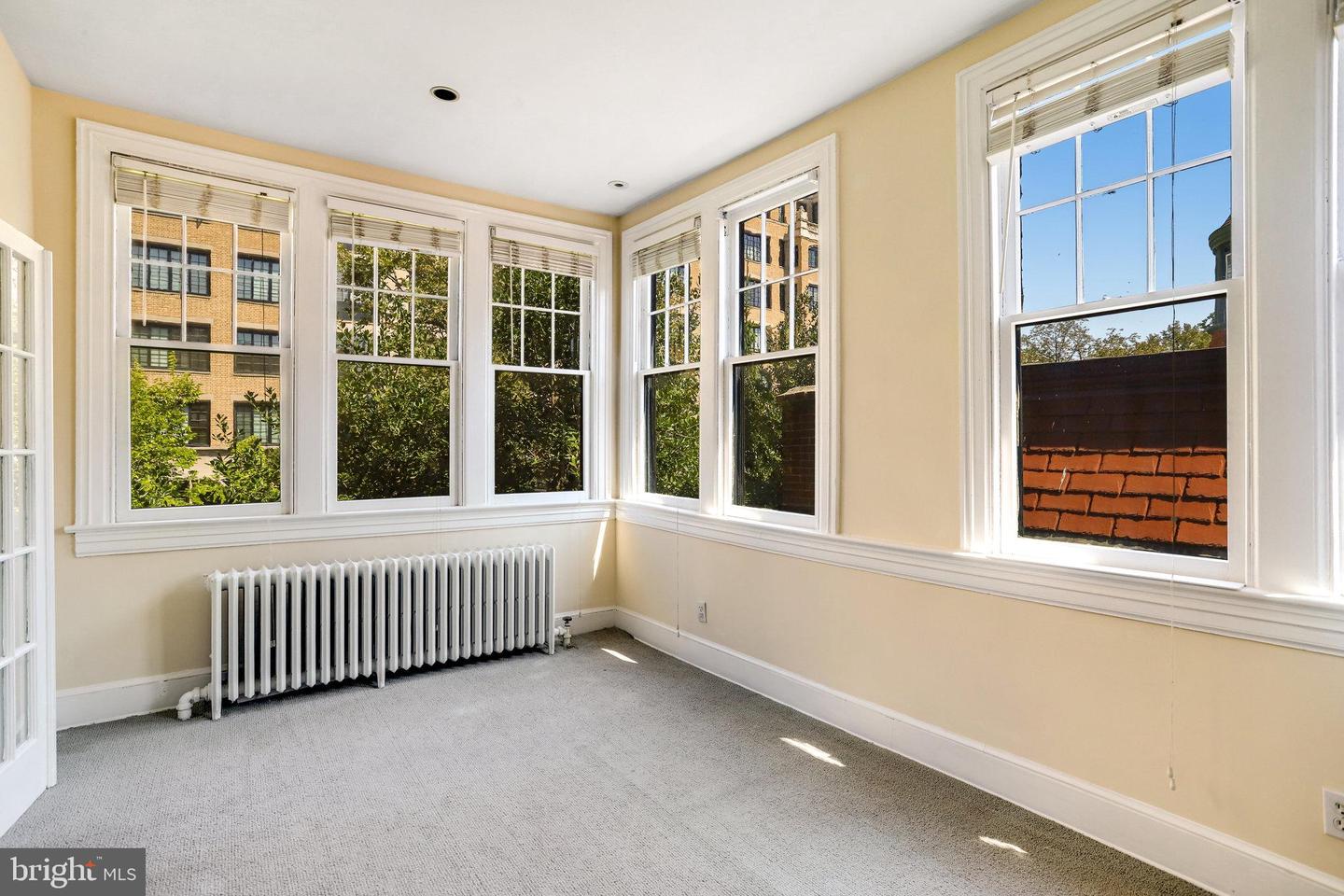 1633 16TH ST NW, WASHINGTON, District Of Columbia 20009, 12 Bedrooms Bedrooms, ,10 BathroomsBathrooms,Residential,For sale,1633 16TH ST NW,DCDC2222596 MLS # DCDC2222596
