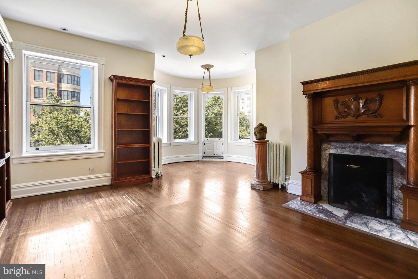 1633 16TH ST NW, WASHINGTON, District Of Columbia 20009, 12 Bedrooms Bedrooms, ,10 BathroomsBathrooms,Residential,For sale,1633 16TH ST NW,DCDC2222596 MLS # DCDC2222596