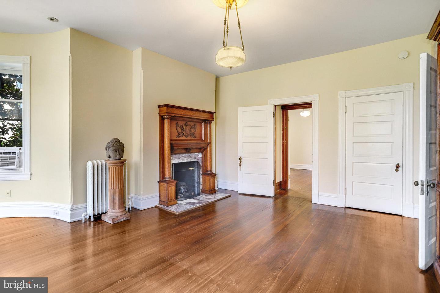 1633 16TH ST NW, WASHINGTON, District Of Columbia 20009, 12 Bedrooms Bedrooms, ,10 BathroomsBathrooms,Residential,For sale,1633 16TH ST NW,DCDC2222596 MLS # DCDC2222596