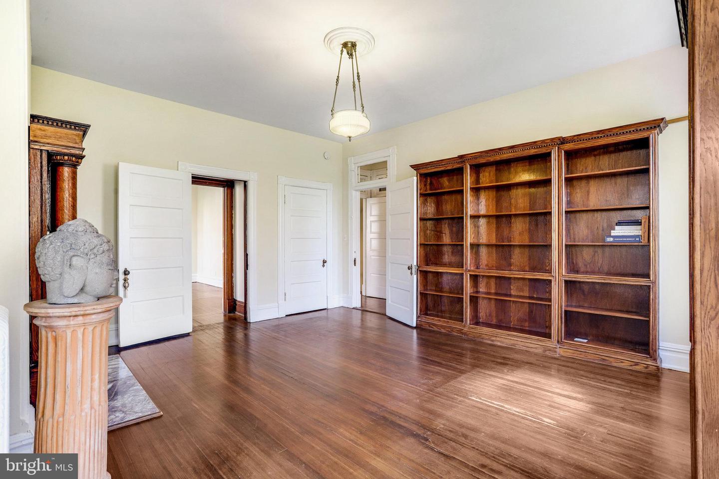 1633 16TH ST NW, WASHINGTON, District Of Columbia 20009, 12 Bedrooms Bedrooms, ,10 BathroomsBathrooms,Residential,For sale,1633 16TH ST NW,DCDC2222596 MLS # DCDC2222596