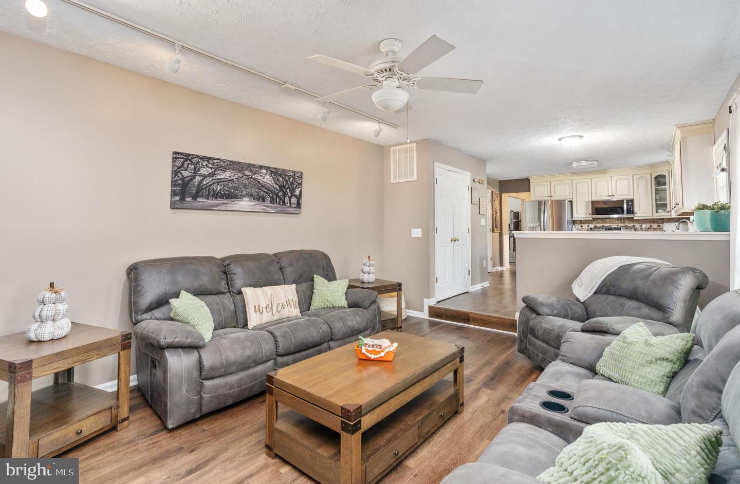 227 STAFFORD DR, RUTHER GLEN, Virginia 22546, 4 Bedrooms Bedrooms, 12 Rooms Rooms,3 BathroomsBathrooms,Residential,For sale,227 STAFFORD DR,VACV2008848 MLS # VACV2008848 227 STAFFORD DR, RUTHER GLEN, Virginia 22546, 4 Bedrooms Bedrooms, 12 Rooms Rooms,3 BathroomsBathrooms,Residential,For sale,227 STAFFORD DR,VACV2008848 MLS # VACV2008848