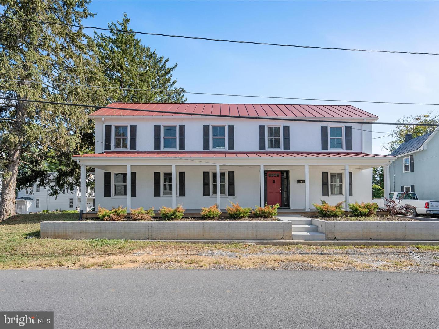 112 TREADWELL ST, BERRYVILLE, Virginia 22611, 4 Bedrooms Bedrooms, ,4 BathroomsBathrooms,Residential,For sale,112 TREADWELL ST,VACL2006064 MLS # VACL2006064