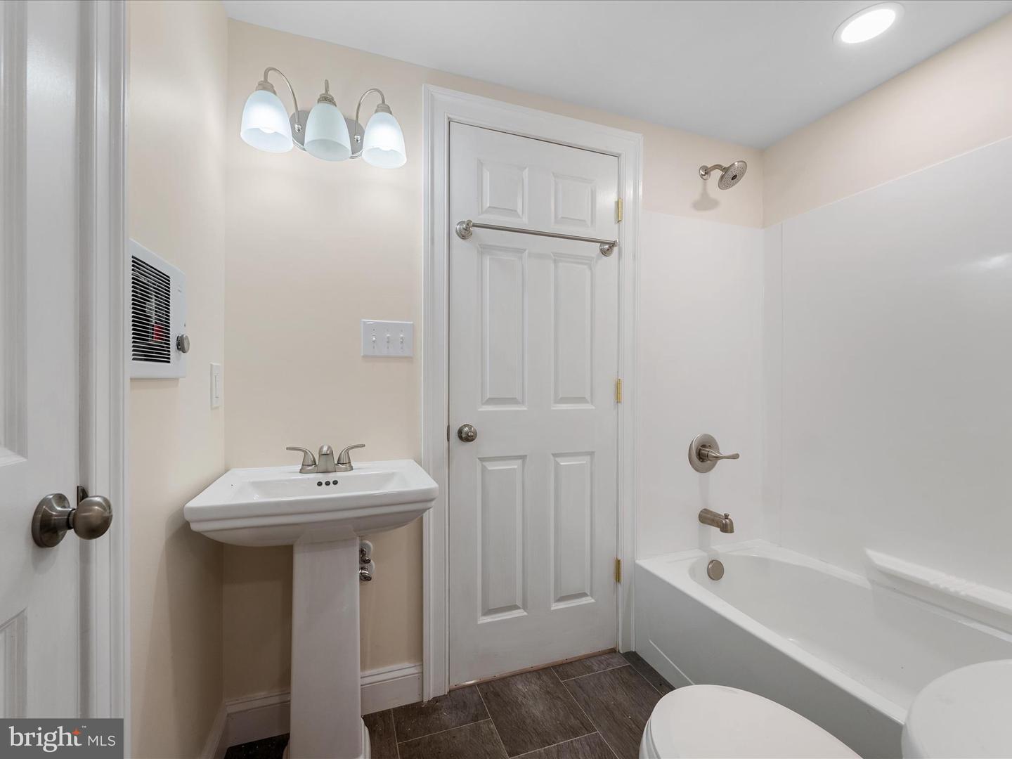 112 TREADWELL ST, BERRYVILLE, Virginia 22611, 4 Bedrooms Bedrooms, ,4 BathroomsBathrooms,Residential,For sale,112 TREADWELL ST,VACL2006064 MLS # VACL2006064
