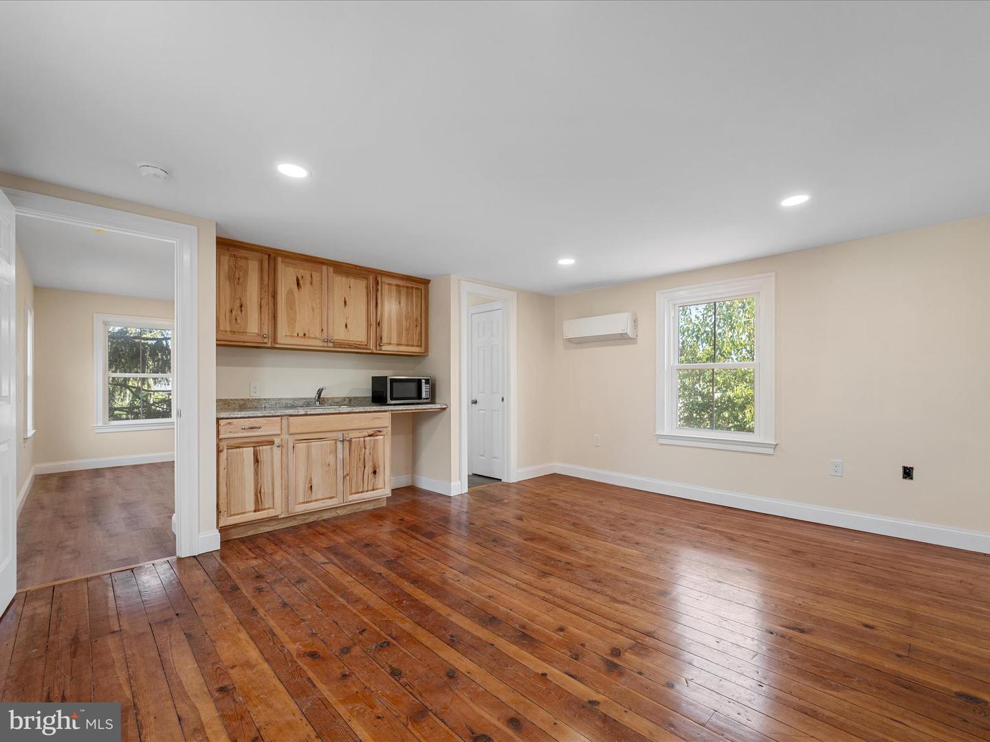 112 TREADWELL ST, BERRYVILLE, Virginia 22611, 4 Bedrooms Bedrooms, ,4 BathroomsBathrooms,Residential,For sale,112 TREADWELL ST,VACL2006064 MLS # VACL2006064