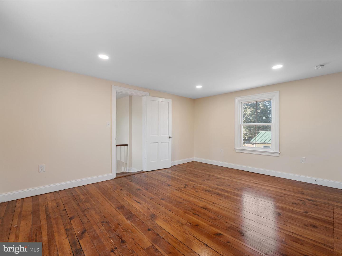 112 TREADWELL ST, BERRYVILLE, Virginia 22611, 4 Bedrooms Bedrooms, ,4 BathroomsBathrooms,Residential,For sale,112 TREADWELL ST,VACL2006064 MLS # VACL2006064