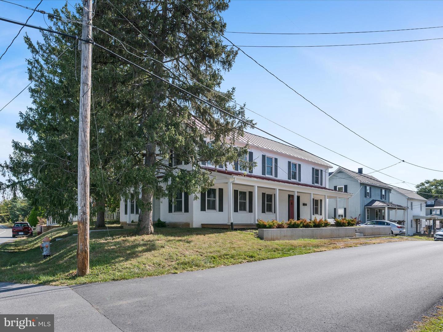 112 TREADWELL ST, BERRYVILLE, Virginia 22611, 4 Bedrooms Bedrooms, ,4 BathroomsBathrooms,Residential,For sale,112 TREADWELL ST,VACL2006064 MLS # VACL2006064