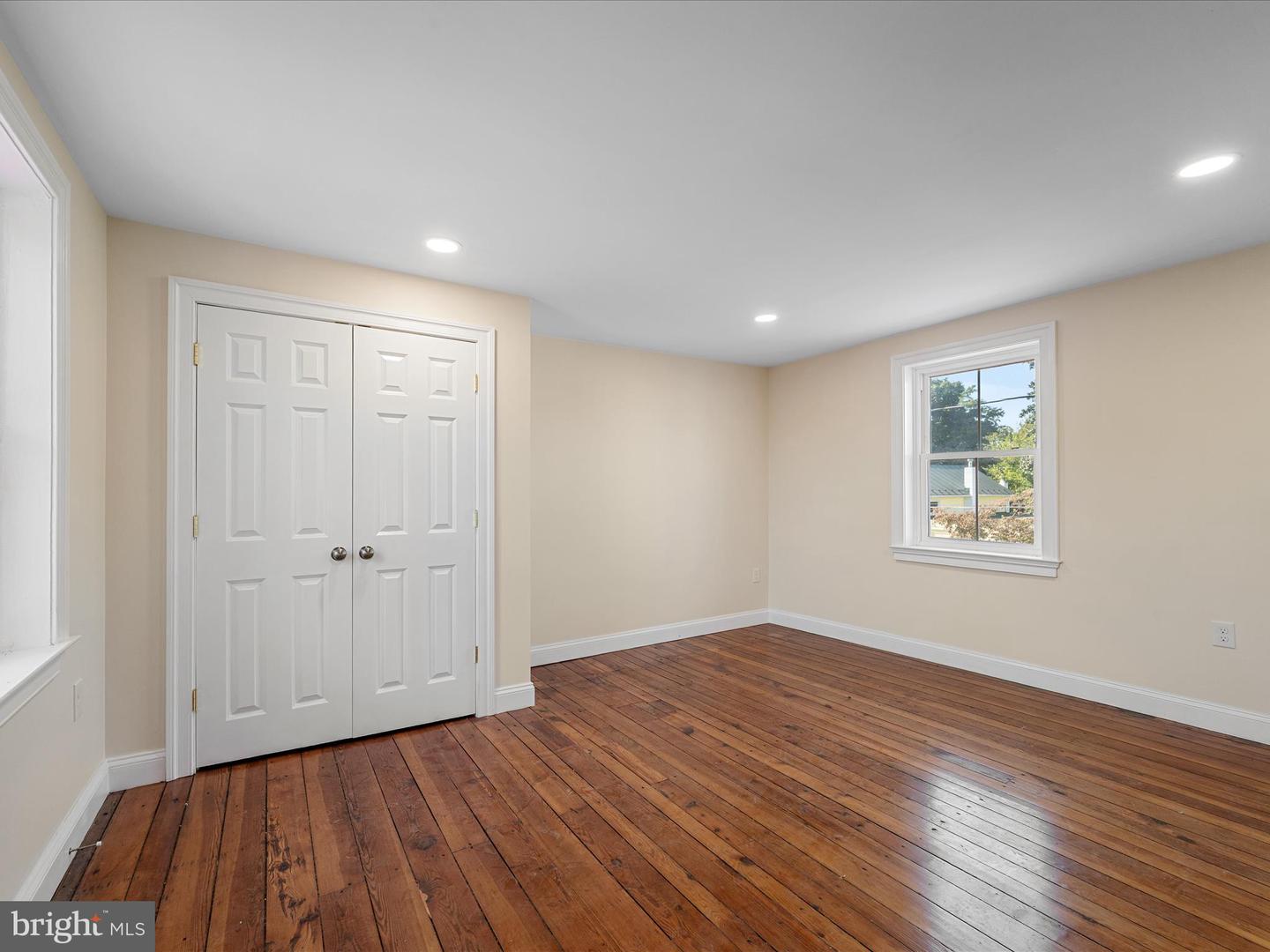 112 TREADWELL ST, BERRYVILLE, Virginia 22611, 4 Bedrooms Bedrooms, ,4 BathroomsBathrooms,Residential,For sale,112 TREADWELL ST,VACL2006064 MLS # VACL2006064