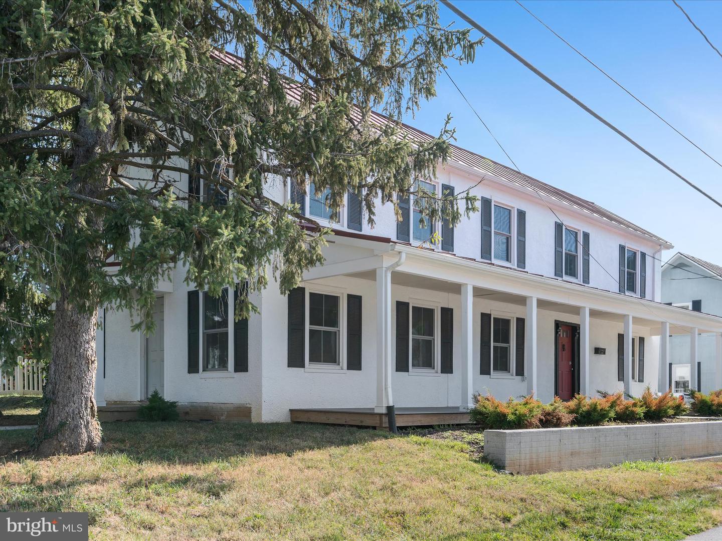 112 TREADWELL ST, BERRYVILLE, Virginia 22611, 4 Bedrooms Bedrooms, ,4 BathroomsBathrooms,Residential,For sale,112 TREADWELL ST,VACL2006064 MLS # VACL2006064