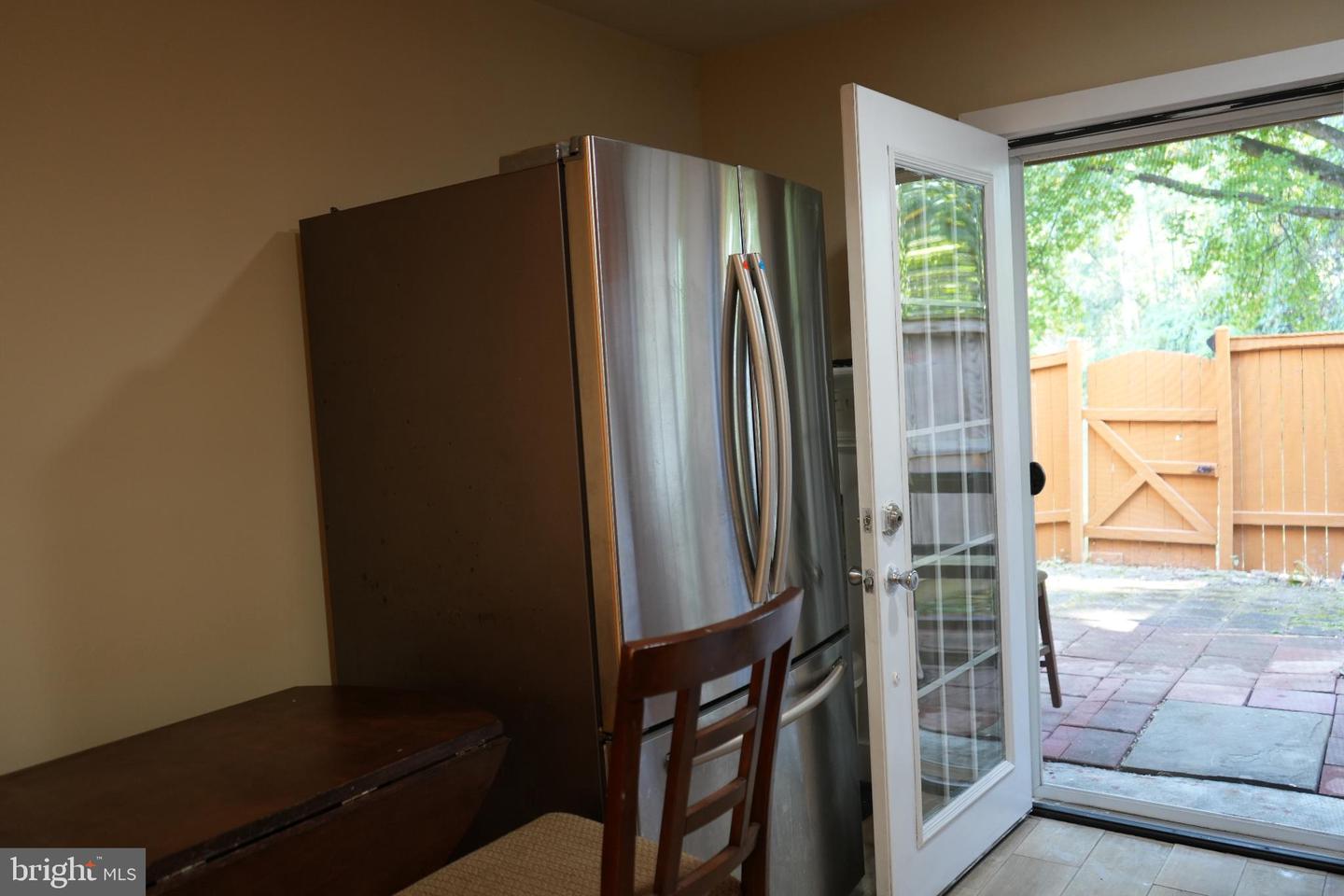 4261 FOX LAKE DR, FAIRFAX, Virginia 22033, 4 Bedrooms Bedrooms, 8 Rooms Rooms,3 BathroomsBathrooms,Residential,For sale,4261 FOX LAKE DR,VAFX2267492 MLS # VAFX2267492