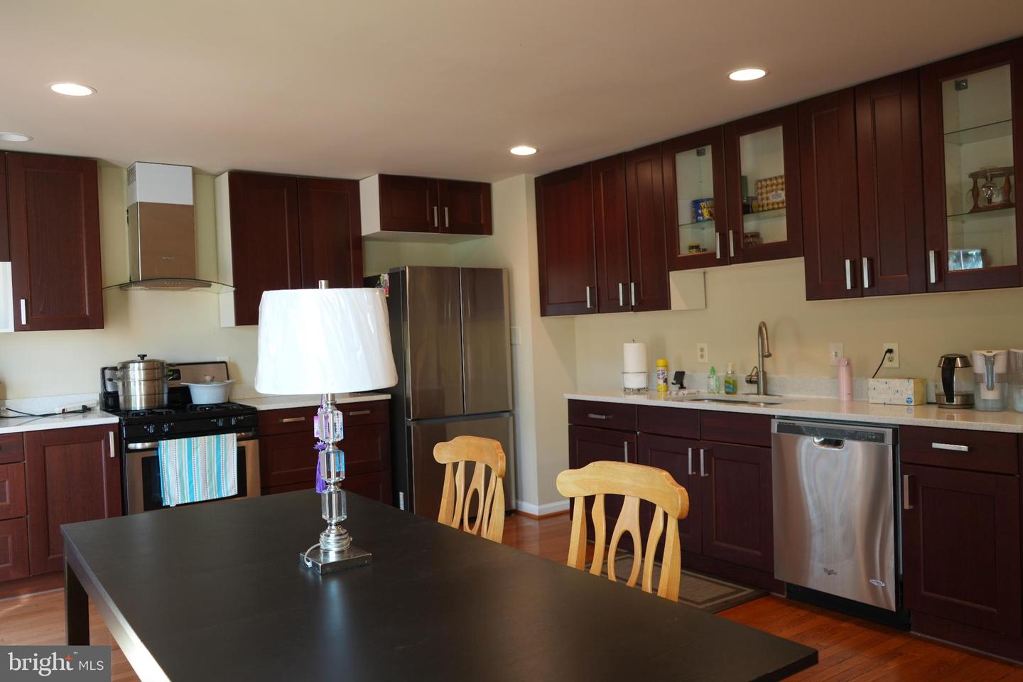 4261 FOX LAKE DR, FAIRFAX, Virginia 22033, 4 Bedrooms Bedrooms, 8 Rooms Rooms,3 BathroomsBathrooms,Residential,For sale,4261 FOX LAKE DR,VAFX2267492 MLS # VAFX2267492