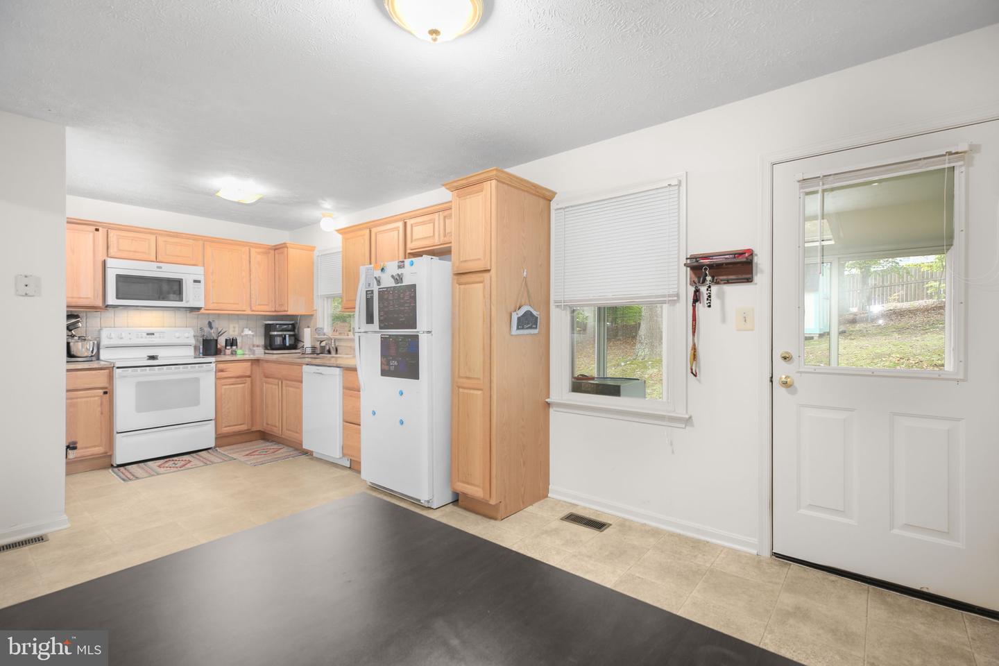 6317 PLANTATION FOREST DR, SPOTSYLVANIA, Virginia 22553, 3 Bedrooms Bedrooms, ,1 BathroomBathrooms,Residential,For sale,6317 PLANTATION FOREST DR,VASP2036276 MLS # VASP2036276