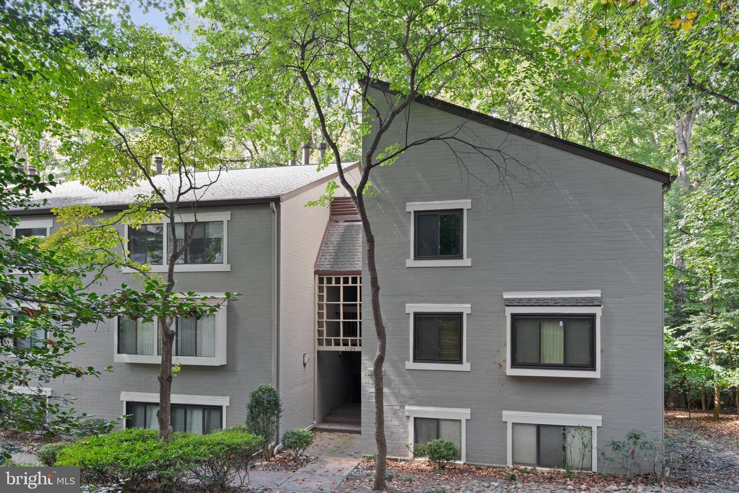 11723 KARBON HILL CT #204, RESTON, Virginia 20191, 3 Bedrooms Bedrooms, ,2 BathroomsBathrooms,Residential,For sale,11723 KARBON HILL CT #204,VAFX2267482 MLS # VAFX2267482