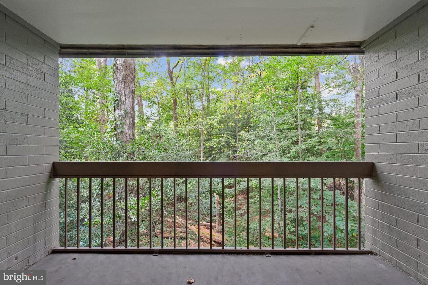 11723 KARBON HILL CT #204, RESTON, Virginia 20191, 3 Bedrooms Bedrooms, ,2 BathroomsBathrooms,Residential,For sale,11723 KARBON HILL CT #204,VAFX2267482 MLS # VAFX2267482