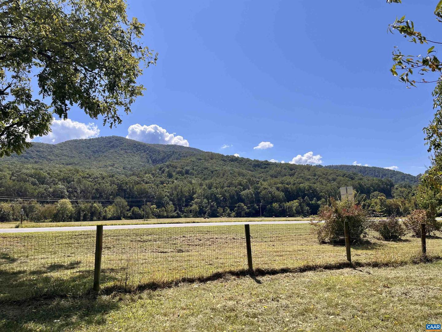 17155 PATRICK HENRY HWY, ROSELAND, Virginia 22967, 3 Bedrooms Bedrooms, ,2 BathroomsBathrooms,Residential,For sale,17155 PATRICK HENRY HWY,669038 MLS # 669038