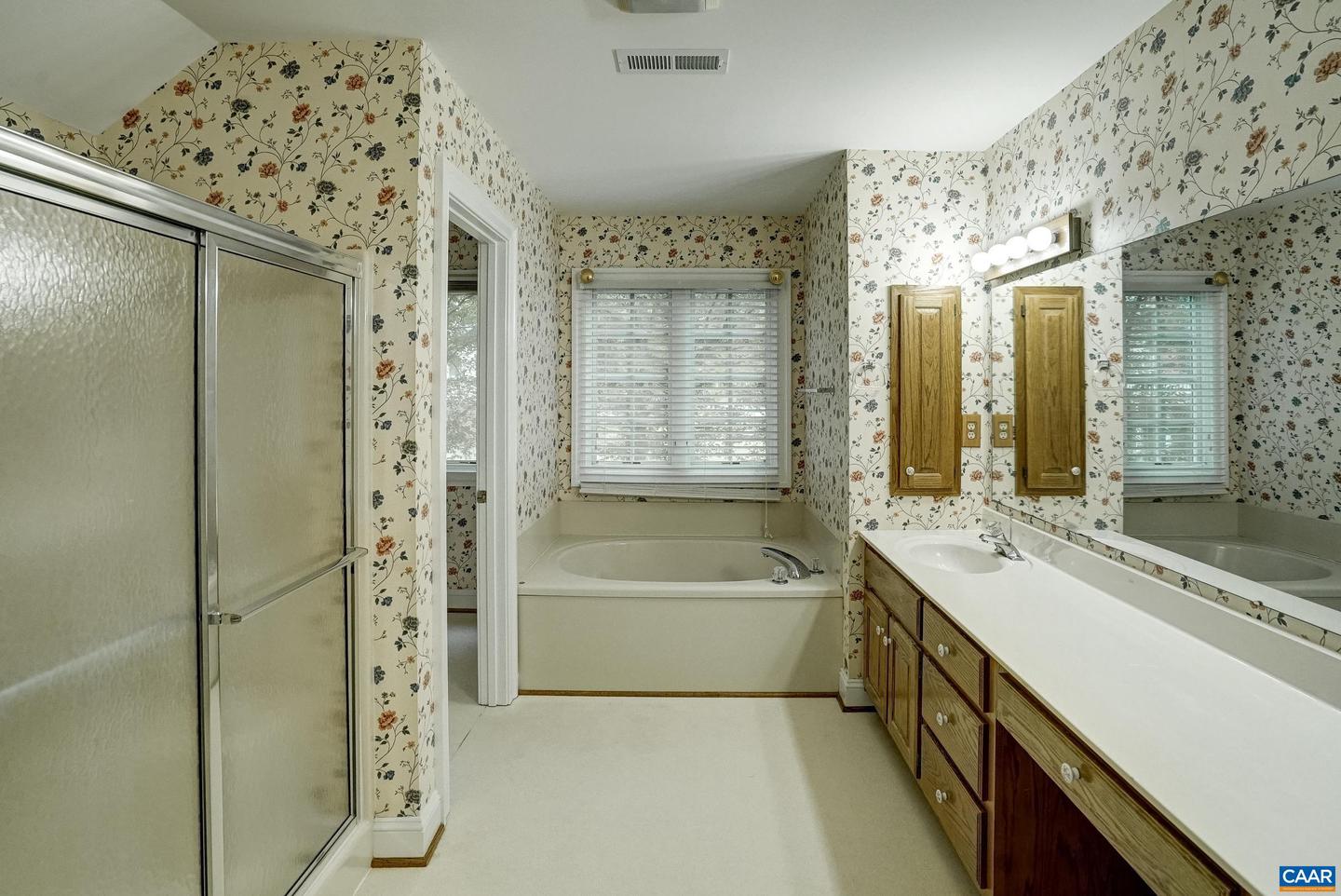 3371 COTSWOLD LN, KESWICK, Virginia 22947, 4 Bedrooms Bedrooms, ,2 BathroomsBathrooms,Residential,For sale,3371 COTSWOLD LN,669043 MLS # 669043