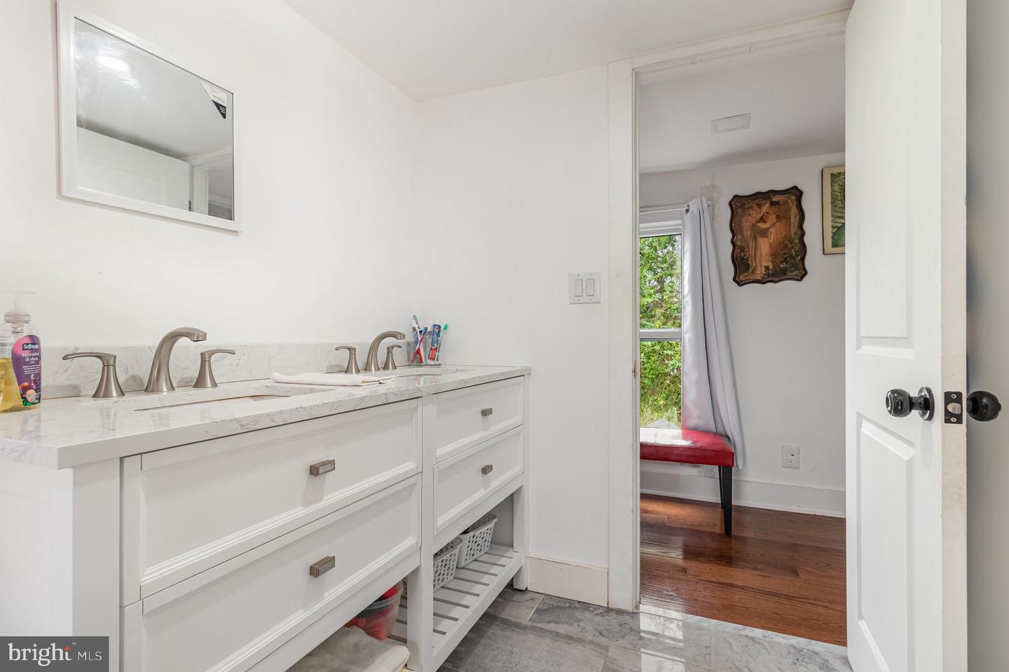 4381 MULBERRY RD, WARSAW, Virginia 22572, 3 Bedrooms Bedrooms, 7 Rooms Rooms,2 BathroomsBathrooms,Residential,For sale,4381 MULBERRY RD,VARV2000550 MLS # VARV2000550
