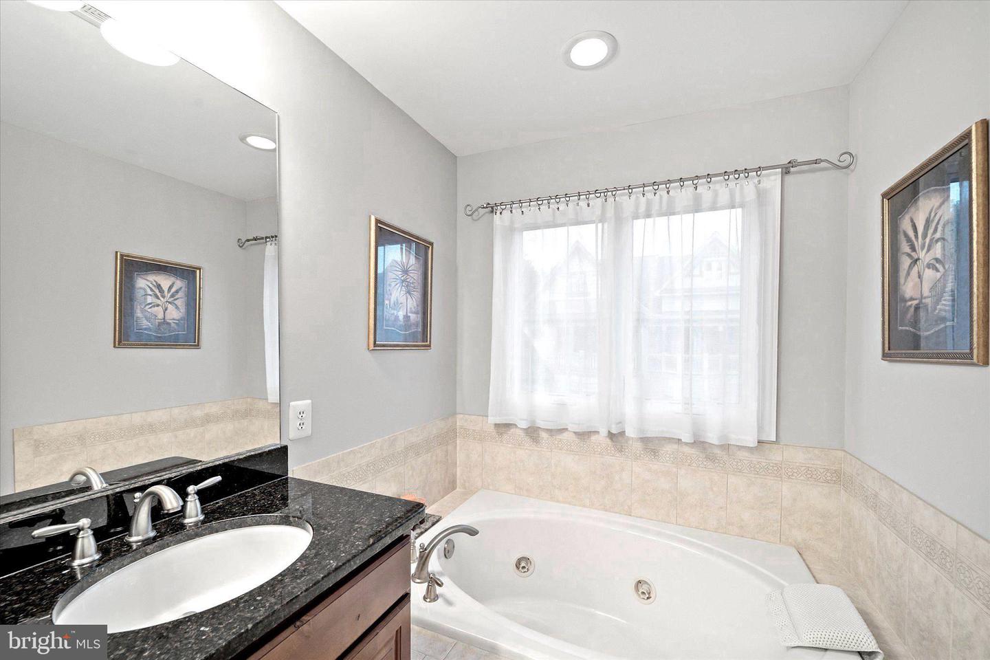 229 MILL ST, OCCOQUAN, Virginia 22125, 3 Bedrooms Bedrooms, ,3 BathroomsBathrooms,Residential,For sale,229 MILL ST,VAPW2104128 MLS # VAPW2104128