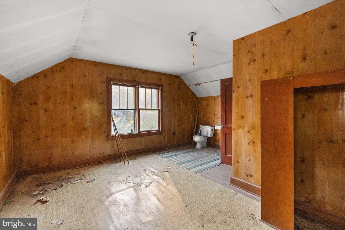 7189 MIDDLE RD, MIDDLETOWN, Virginia 22645, 1 Bedroom Bedrooms, ,1 BathroomBathrooms,Residential,For sale,7189 MIDDLE RD,VAFV2036808 MLS # VAFV2036808