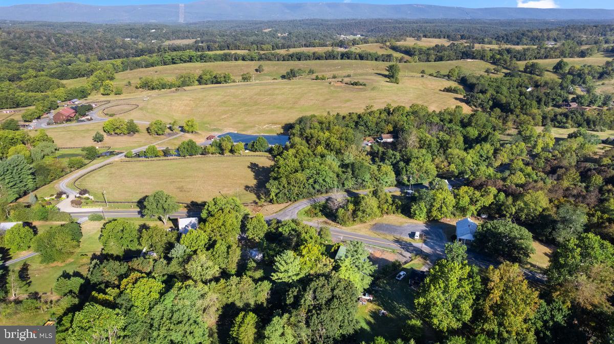 7189 MIDDLE RD, MIDDLETOWN, Virginia 22645, 1 Bedroom Bedrooms, ,1 BathroomBathrooms,Residential,For sale,7189 MIDDLE RD,VAFV2036808 MLS # VAFV2036808