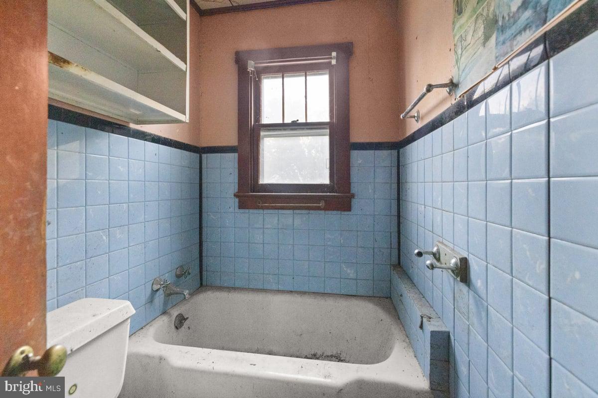 7189 MIDDLE RD, MIDDLETOWN, Virginia 22645, 1 Bedroom Bedrooms, ,1 BathroomBathrooms,Residential,For sale,7189 MIDDLE RD,VAFV2036808 MLS # VAFV2036808