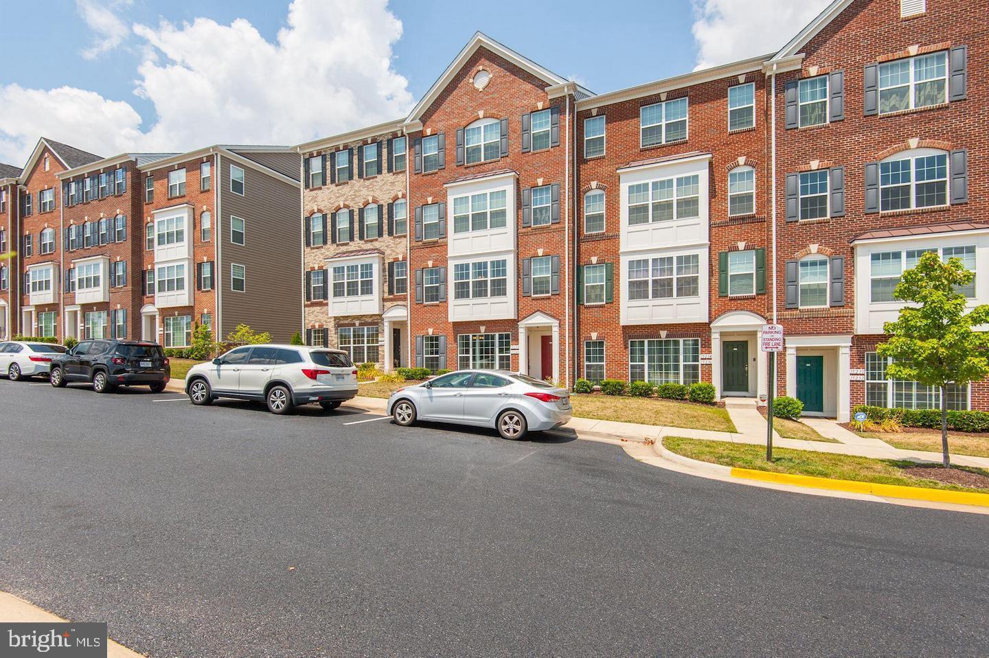 15240 TORBAY WAY, WOODBRIDGE, Virginia 22191, 3 Bedrooms Bedrooms, 6 Rooms Rooms,2 BathroomsBathrooms,Residential,For sale,15240 TORBAY WAY,VAPW2104050 MLS # VAPW2104050