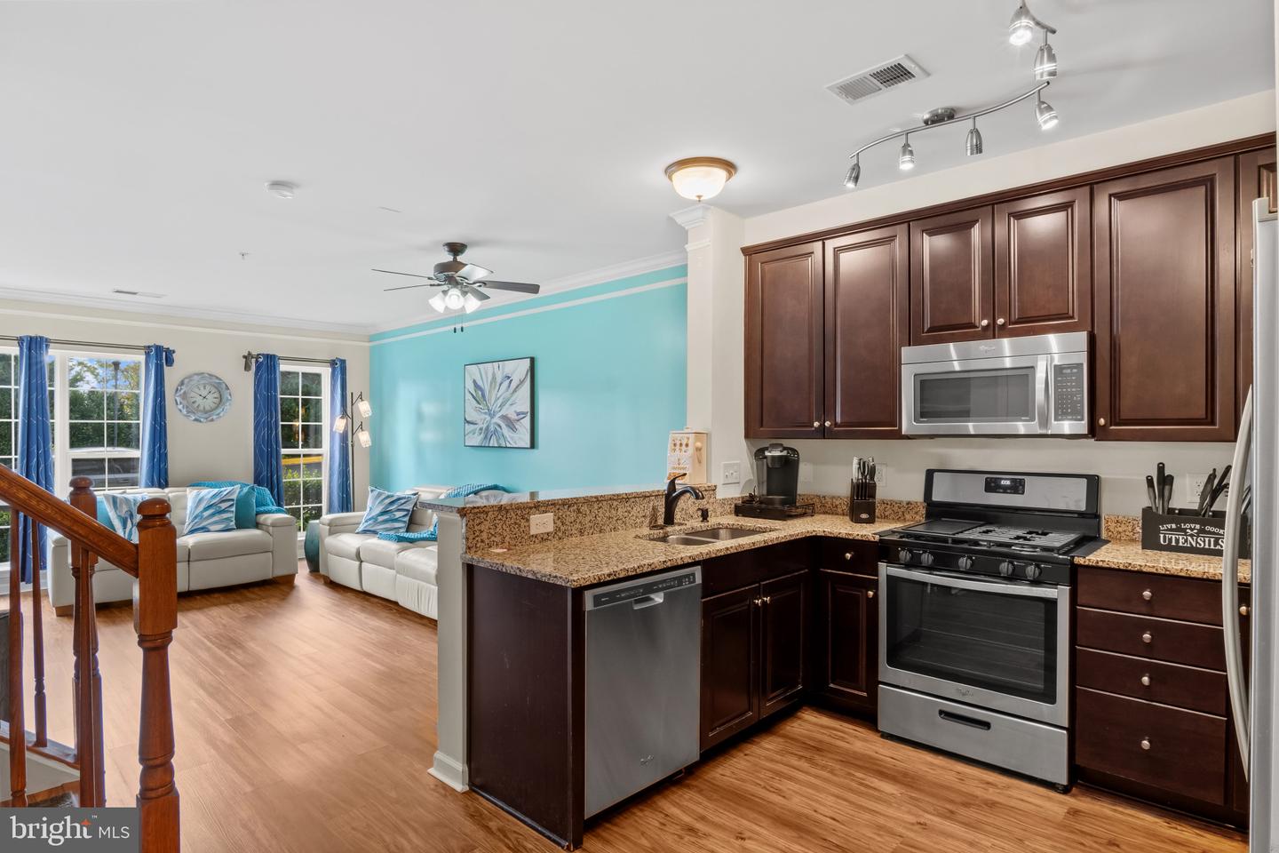 15240 TORBAY WAY, WOODBRIDGE, Virginia 22191, 3 Bedrooms Bedrooms, 6 Rooms Rooms,2 BathroomsBathrooms,Residential,For sale,15240 TORBAY WAY,VAPW2104050 MLS # VAPW2104050 15240 TORBAY WAY, WOODBRIDGE, Virginia 22191, 3 Bedrooms Bedrooms, 6 Rooms Rooms,2 BathroomsBathrooms,Residential,For sale,15240 TORBAY WAY,VAPW2104050 MLS # VAPW2104050