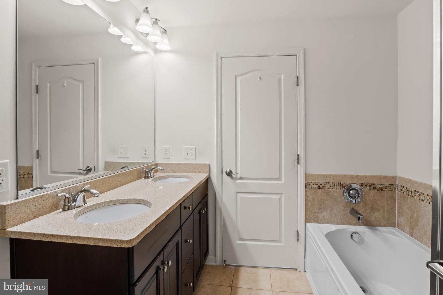 15240 TORBAY WAY, WOODBRIDGE, Virginia 22191, 3 Bedrooms Bedrooms, 6 Rooms Rooms,2 BathroomsBathrooms,Residential,For sale,15240 TORBAY WAY,VAPW2104050 MLS # VAPW2104050 15240 TORBAY WAY, WOODBRIDGE, Virginia 22191, 3 Bedrooms Bedrooms, 6 Rooms Rooms,2 BathroomsBathrooms,Residential,For sale,15240 TORBAY WAY,VAPW2104050 MLS # VAPW2104050