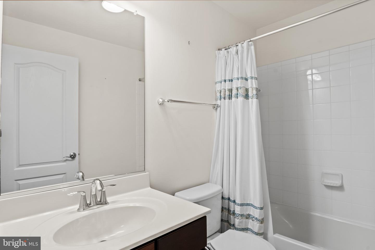 15240 TORBAY WAY, WOODBRIDGE, Virginia 22191, 3 Bedrooms Bedrooms, 6 Rooms Rooms,2 BathroomsBathrooms,Residential,For sale,15240 TORBAY WAY,VAPW2104050 MLS # VAPW2104050 15240 TORBAY WAY, WOODBRIDGE, Virginia 22191, 3 Bedrooms Bedrooms, 6 Rooms Rooms,2 BathroomsBathrooms,Residential,For sale,15240 TORBAY WAY,VAPW2104050 MLS # VAPW2104050