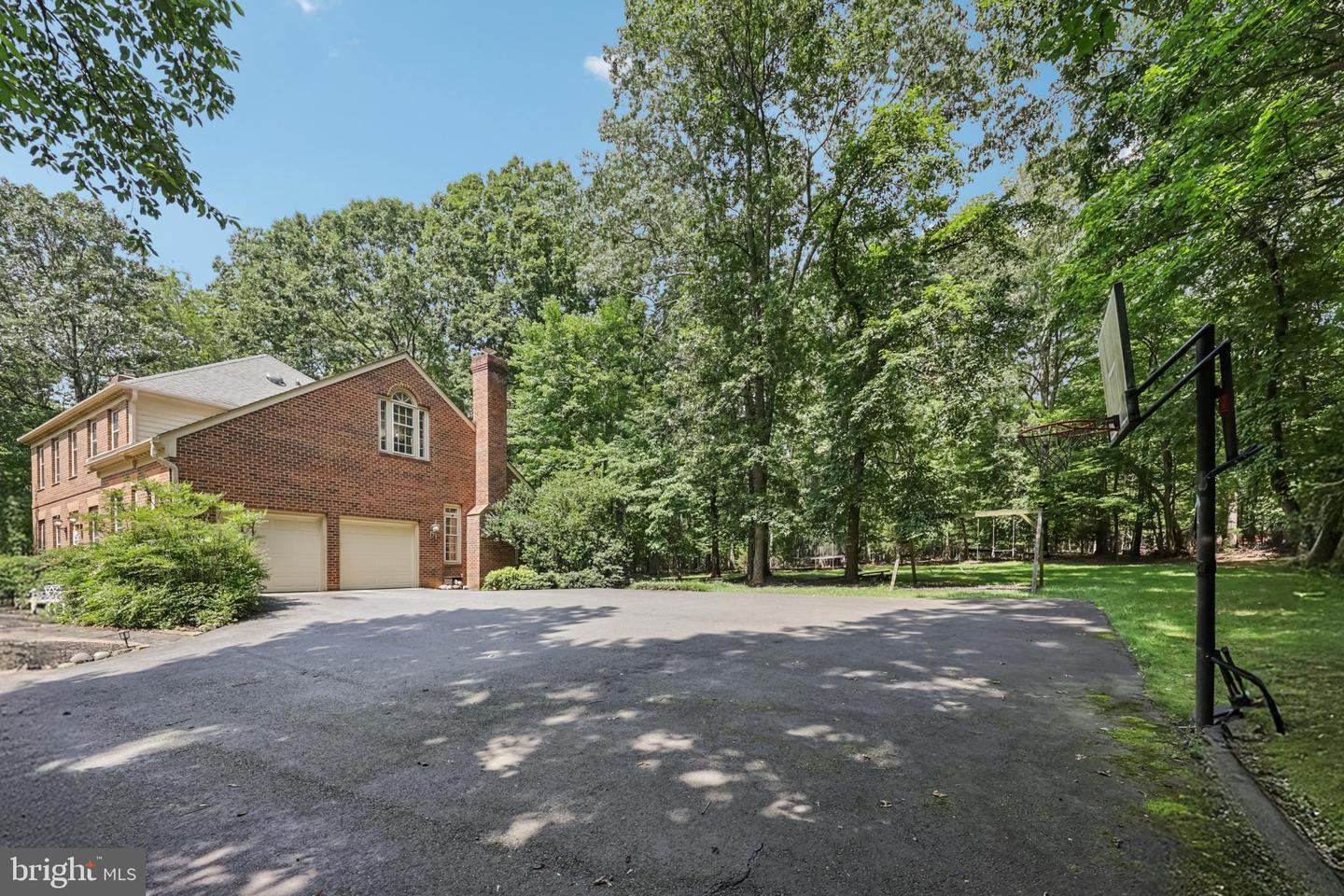 13509 KALMBACKS MILL DR, FREDERICKSBURG, Virginia 22407, 4 Bedrooms Bedrooms, ,3 BathroomsBathrooms,Residential,For sale,13509 KALMBACKS MILL DR,VASP2036286 MLS # VASP2036286
