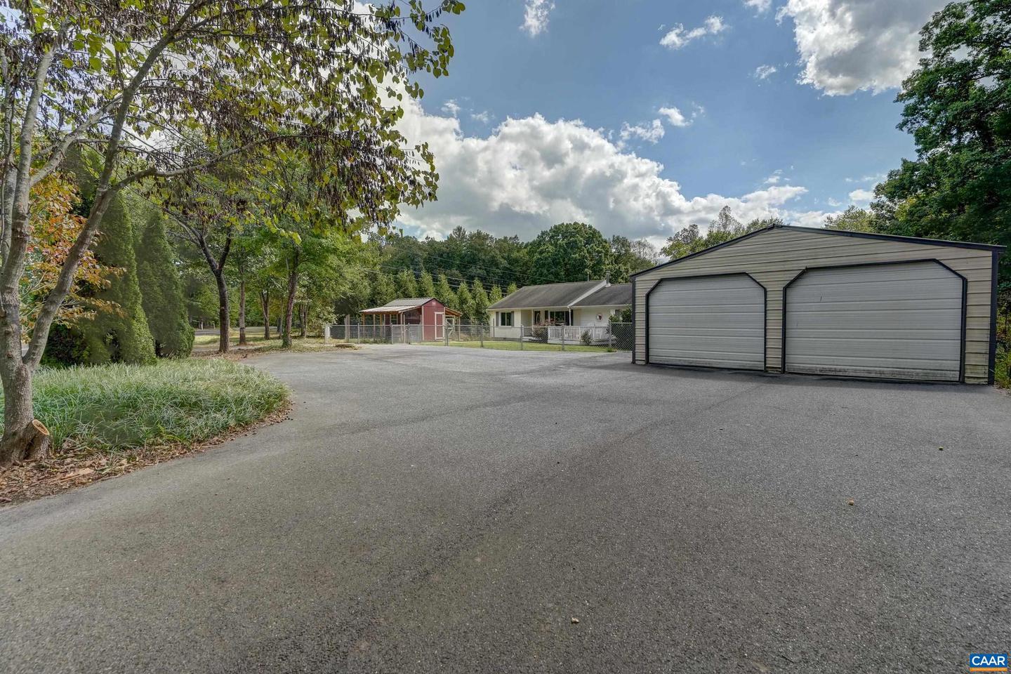 3161 ROLLING RD S, SCOTTSVILLE, Virginia 24590, 3 Bedrooms Bedrooms, ,1 BathroomBathrooms,Residential,For sale,3161 ROLLING RD S,669047 MLS # 669047