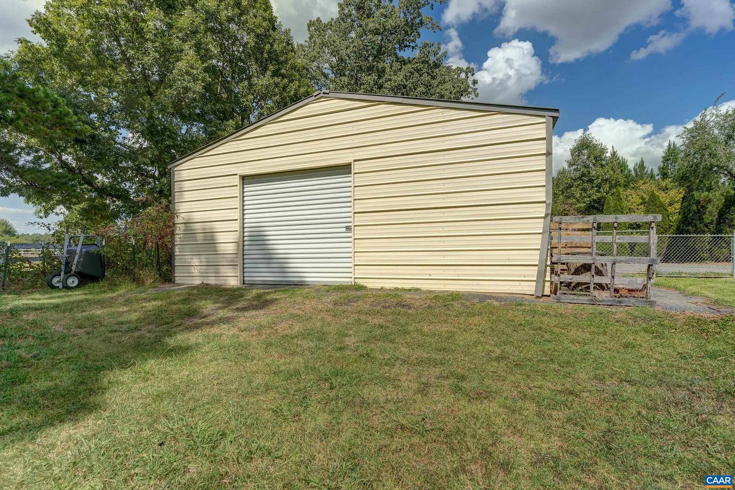 3161 ROLLING RD S, SCOTTSVILLE, Virginia 24590, 3 Bedrooms Bedrooms, ,1 BathroomBathrooms,Residential,For sale,3161 ROLLING RD S,669047 MLS # 669047