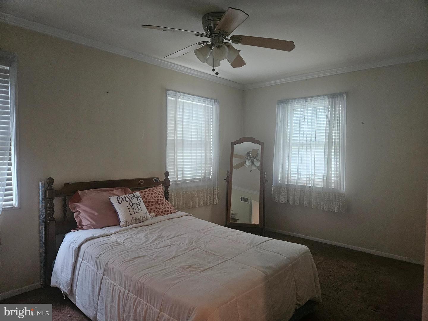4822 SOUTH DAKOTA AVE NE, WASHINGTON, District Of Columbia 20017, 3 Bedrooms Bedrooms, ,1 BathroomBathrooms,Residential,For sale,4822 SOUTH DAKOTA AVE NE,DCDC2187260 MLS # DCDC2187260