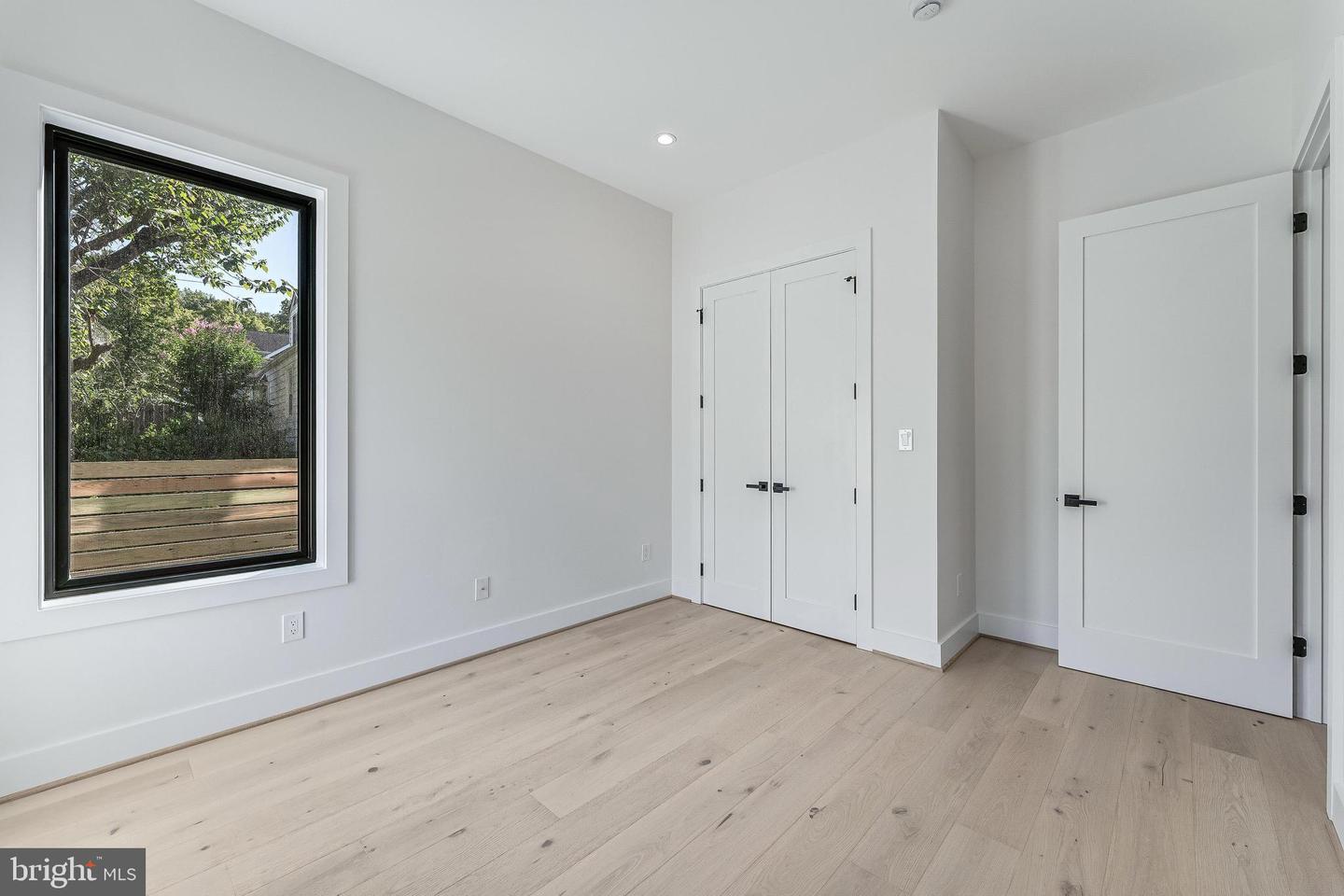 3215 COFER RD, FALLS CHURCH, Virginia 22042, 5 Bedrooms Bedrooms, ,5 BathroomsBathrooms,Residential,For sale,3215 COFER RD,VAFX2228198 MLS # VAFX2228198