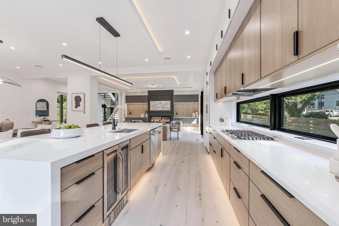 3215 COFER RD, FALLS CHURCH, Virginia 22042, 5 Bedrooms Bedrooms, ,5 BathroomsBathrooms,Residential,For sale,3215 COFER RD,VAFX2228198 MLS # VAFX2228198