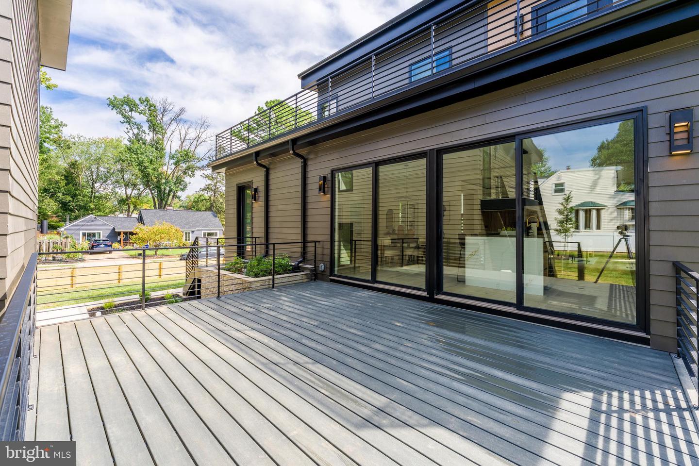 3215 COFER RD, FALLS CHURCH, Virginia 22042, 5 Bedrooms Bedrooms, ,5 BathroomsBathrooms,Residential,For sale,3215 COFER RD,VAFX2228198 MLS # VAFX2228198