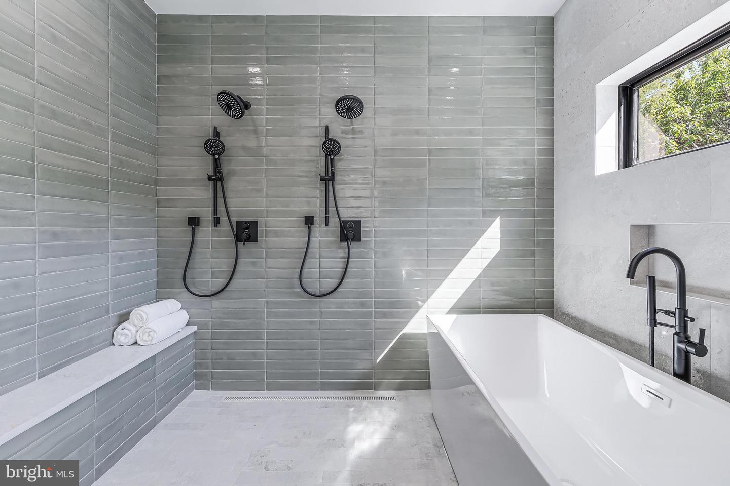 3215 COFER RD, FALLS CHURCH, Virginia 22042, 5 Bedrooms Bedrooms, ,5 BathroomsBathrooms,Residential,For sale,3215 COFER RD,VAFX2228198 MLS # VAFX2228198