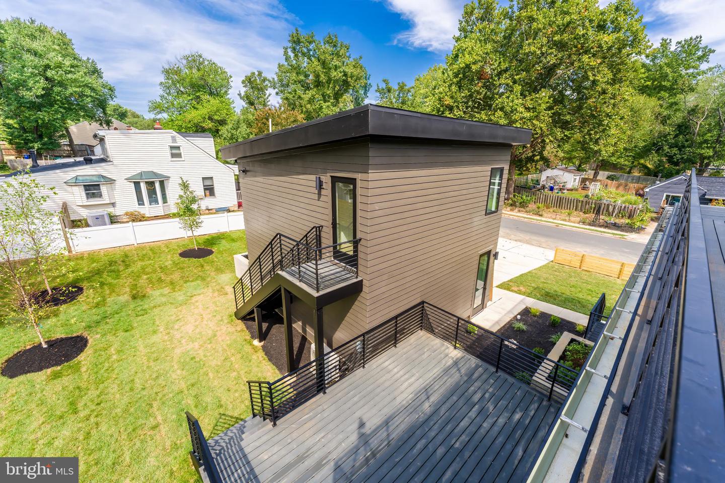 3215 COFER RD, FALLS CHURCH, Virginia 22042, 5 Bedrooms Bedrooms, ,5 BathroomsBathrooms,Residential,For sale,3215 COFER RD,VAFX2228198 MLS # VAFX2228198