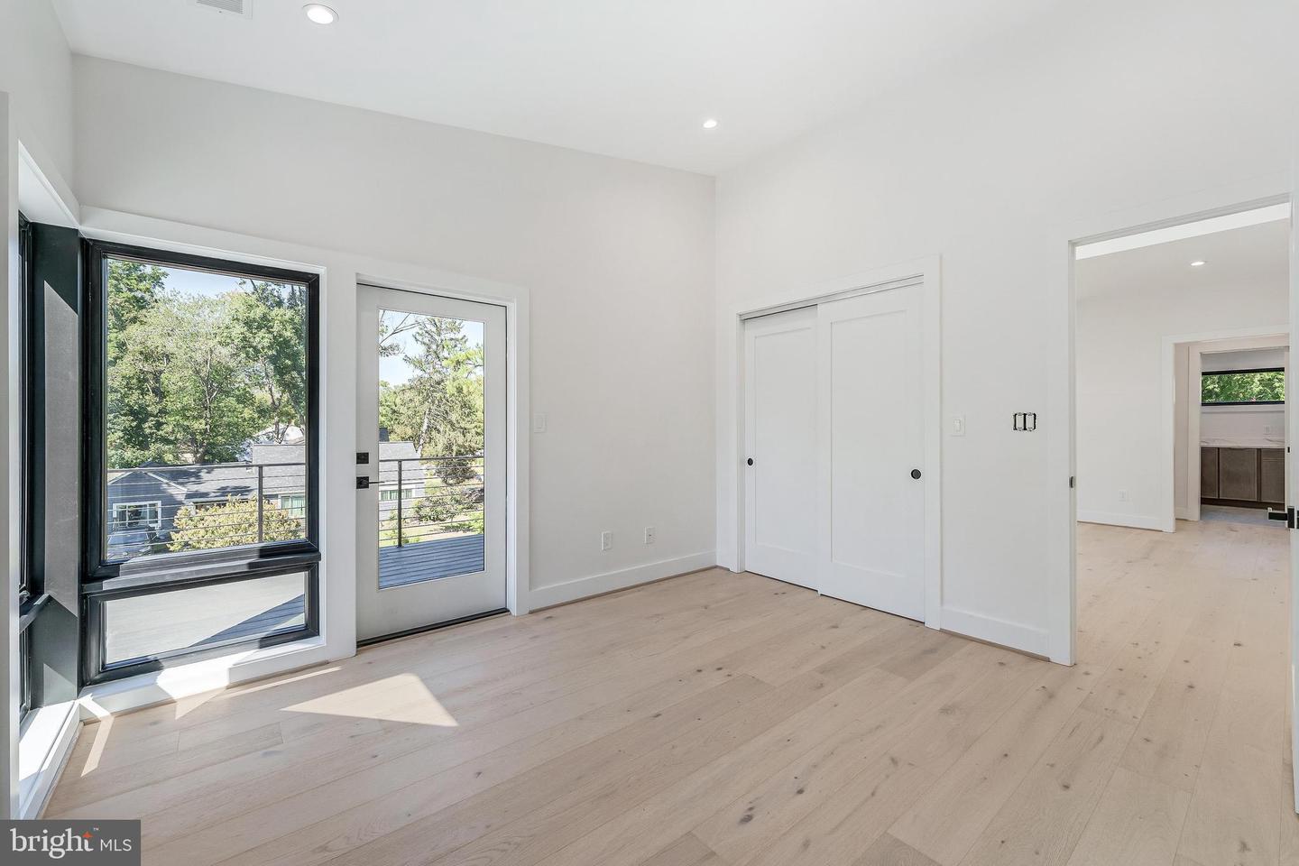 3215 COFER RD, FALLS CHURCH, Virginia 22042, 5 Bedrooms Bedrooms, ,5 BathroomsBathrooms,Residential,For sale,3215 COFER RD,VAFX2228198 MLS # VAFX2228198