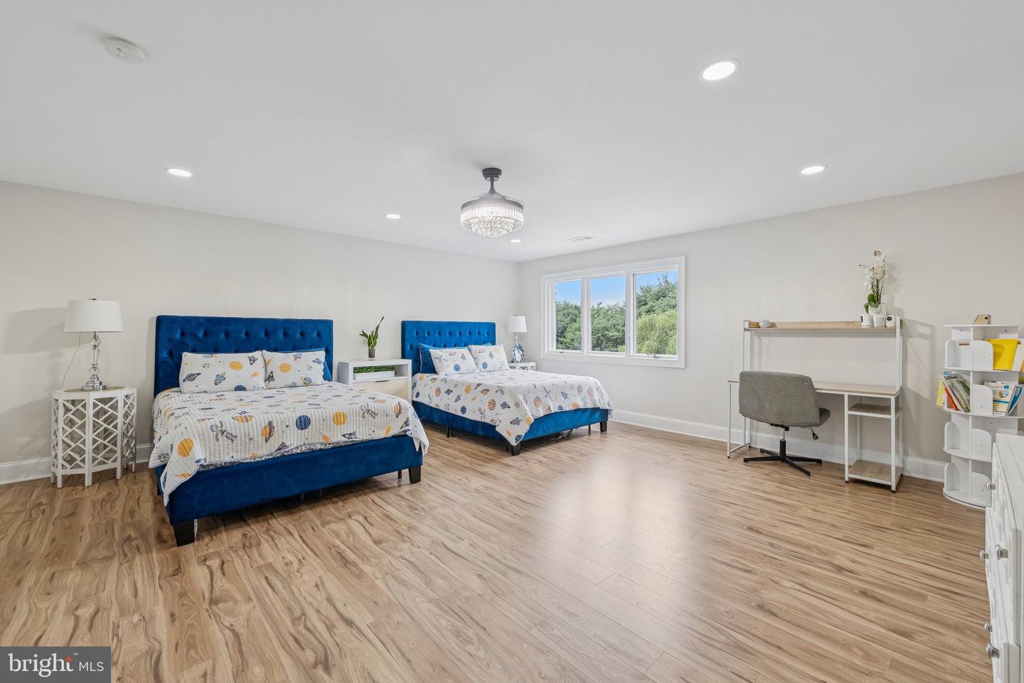 606 BROCKMAN CT, GREAT FALLS, Virginia 22066, 12 Bedrooms Bedrooms, ,11 BathroomsBathrooms,Residential,For sale,606 BROCKMAN CT,VAFX2238278 MLS # VAFX2238278